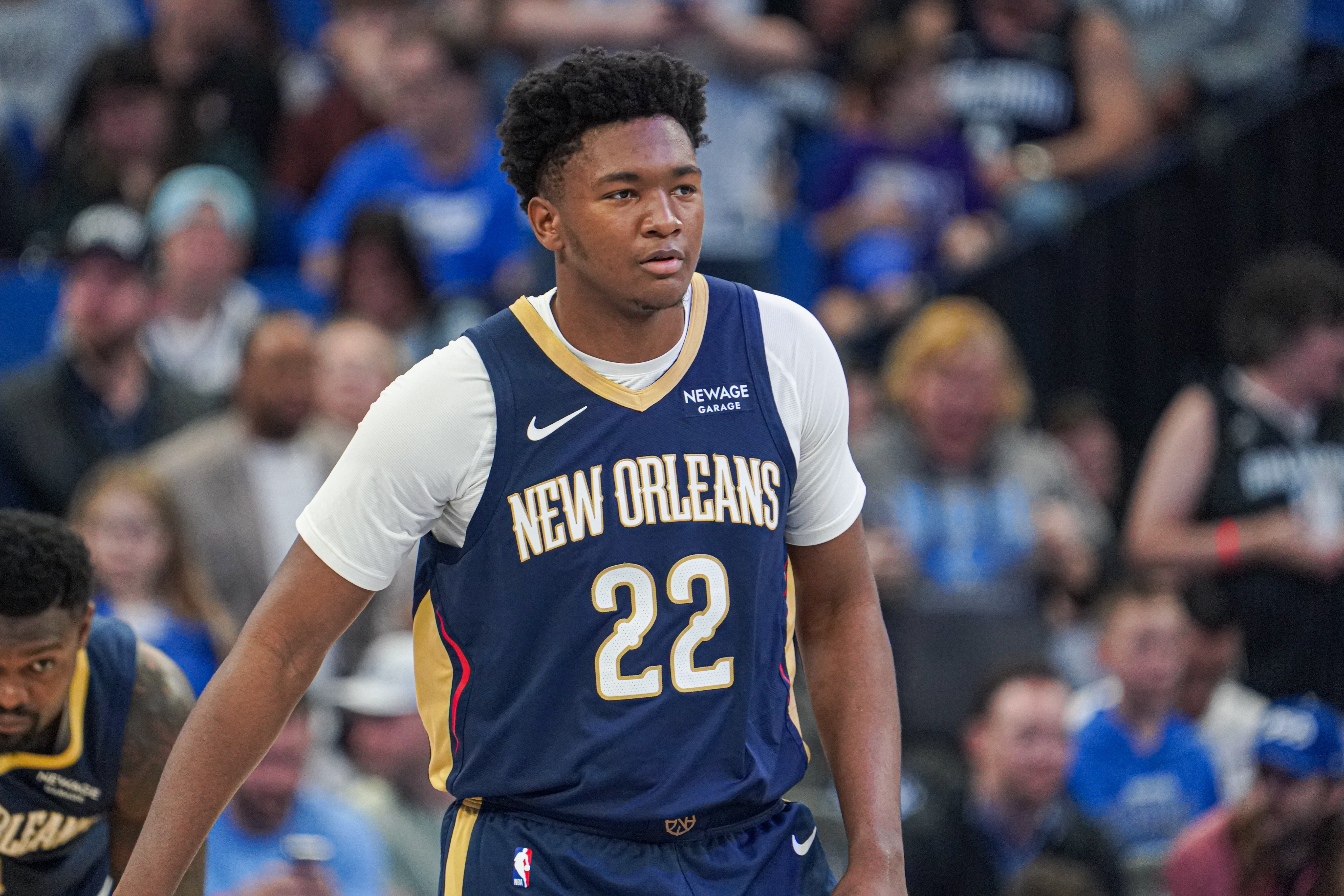 篮球预测-杜伦:新秀里面我喜欢奎因 最近有关注他的比赛 他打得不错